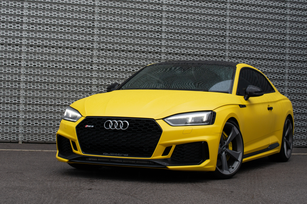 How Did The 2012 Audi RS5 AWD Sports Car Road Test Score?